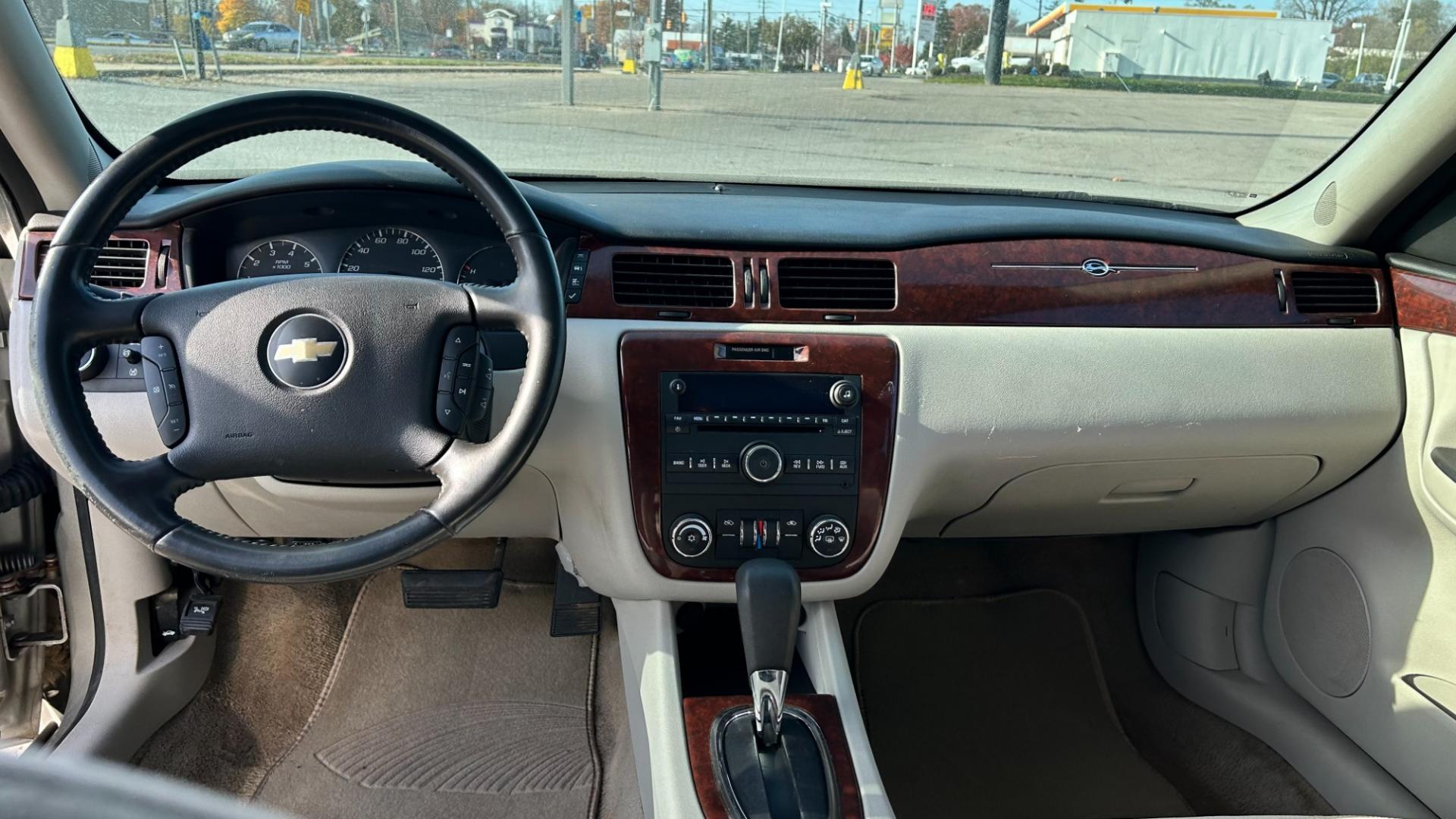 2008 SILVER /GRAY Chevrolet Impala (2G1WC583889) with an 3.9L V6 OHV 12V engine, located at 2710A Westlane Rd., Indianapolis, IN, 46268, (317) 291-2000, 39.885670, -86.208160 - Photo#5